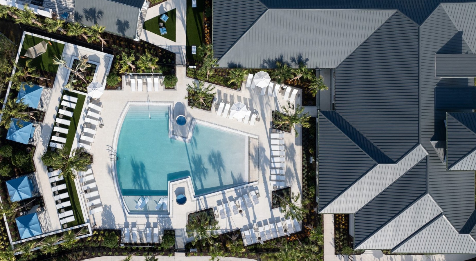 41-Aventon-Meadows-Pool113