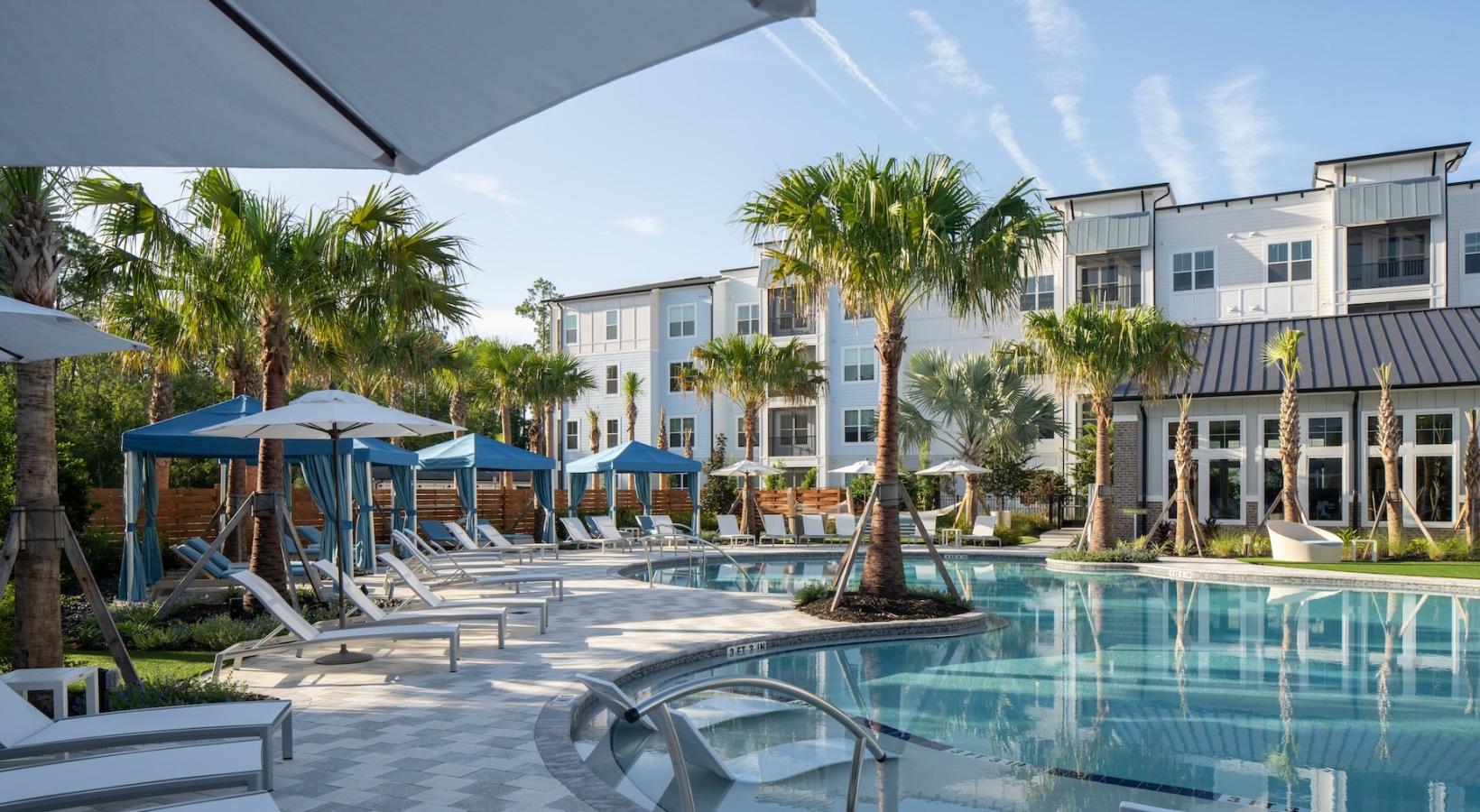 43-Aventon-Highgrove-Pool2