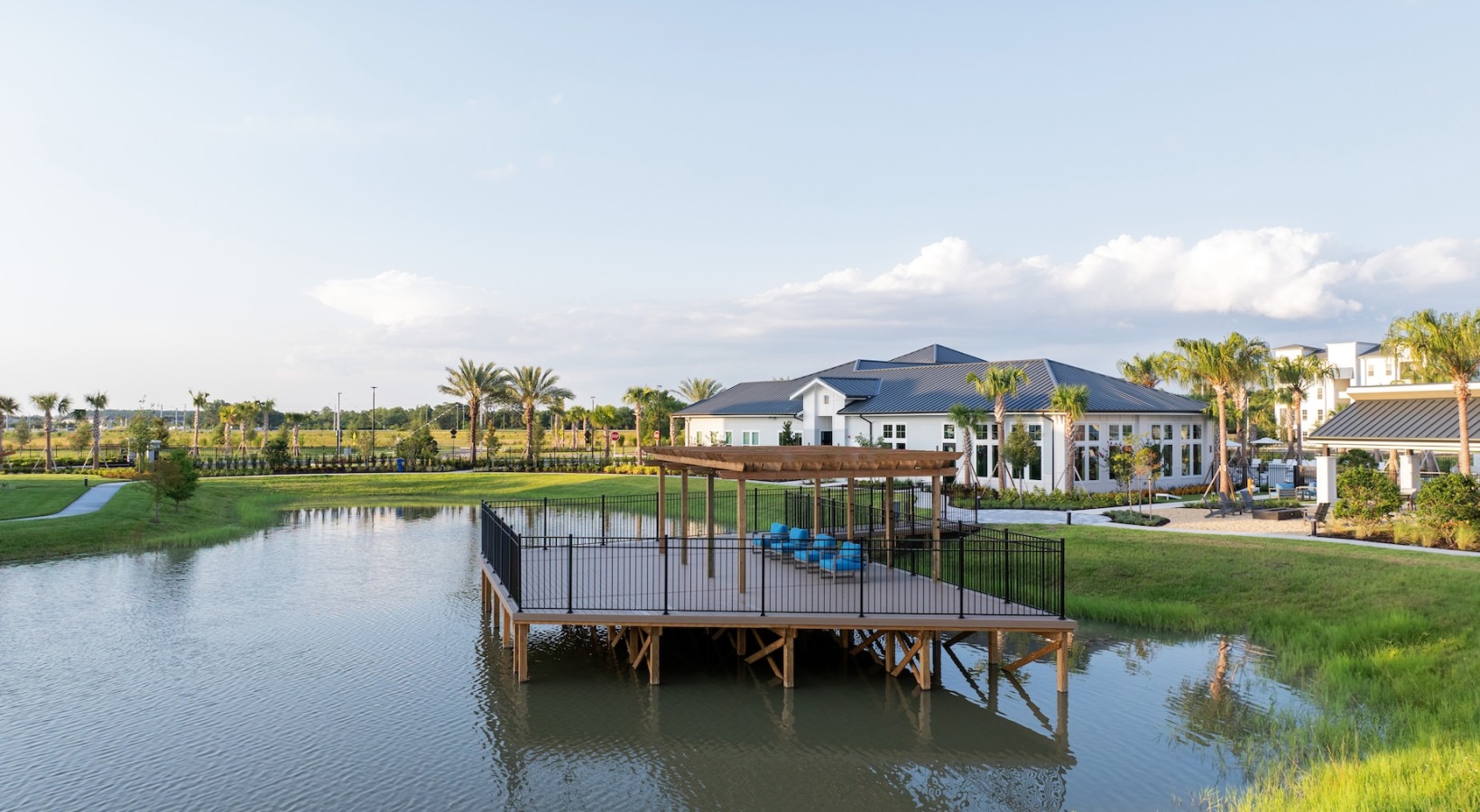 55-Aventon-Meadows-Pier2