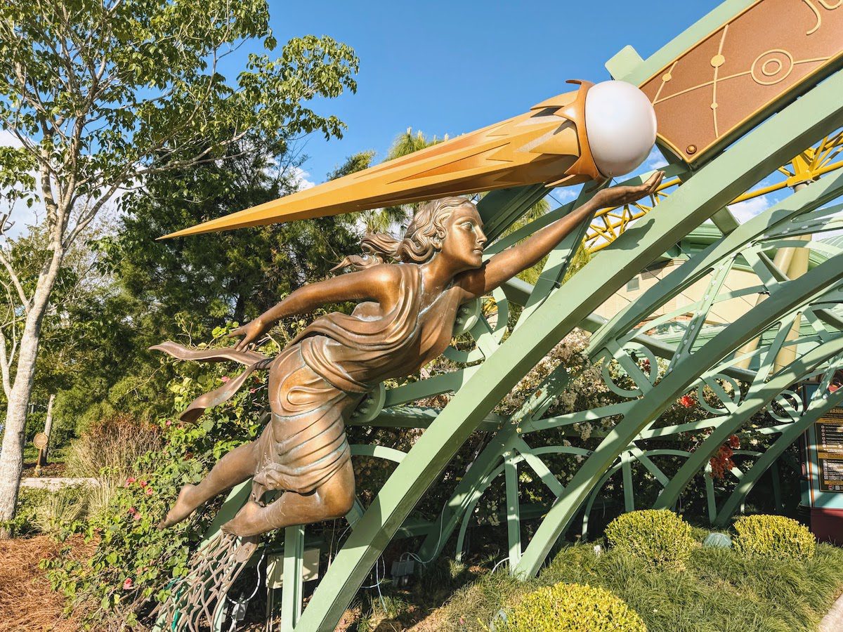 Statue-Celestial-Park-Epic-Universe-photo-by-Matt-Roseboom