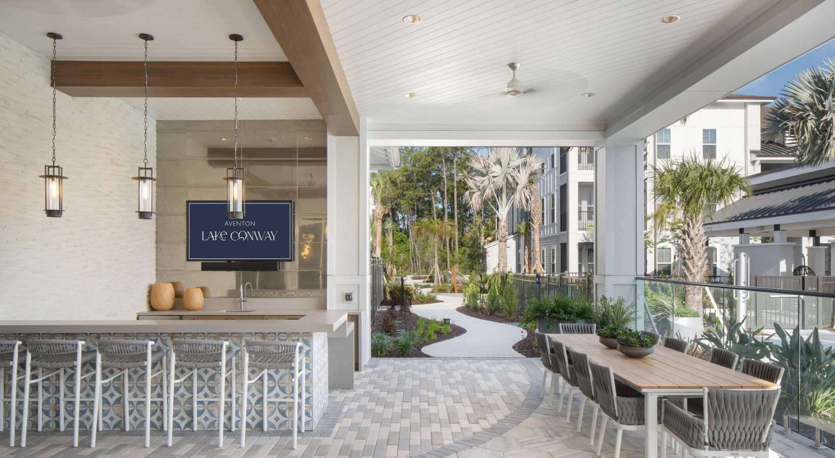 Aventon-Lake-Conway-Exteriors-Outdoor-Club-8851aaf1dd903f00e206c1a43210fad9
